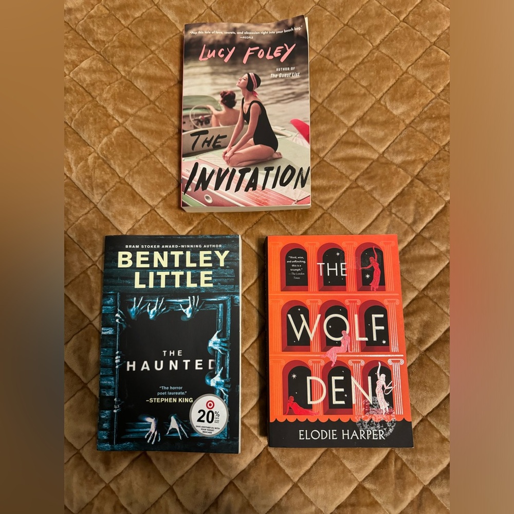 3 Booktok Best Selling Novels